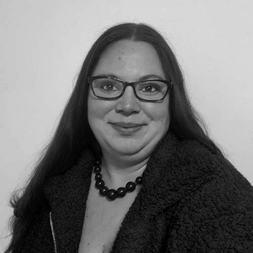 Jessica Heacox, Senior CSR Operations at 3tree Marketing, Leading Client Service and Fulfillment Support