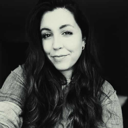 Sophia Petermann, Client Solutions Manager at 3tree Marketing, Coordinating Branded Merchandise and Client Deliverables