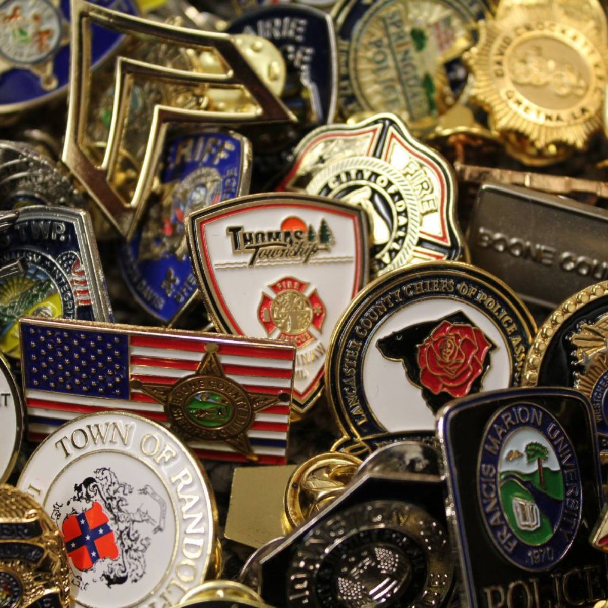Custom recognition pins and award lapel pins by 3tree Marketing for employee loyalty and event achievements